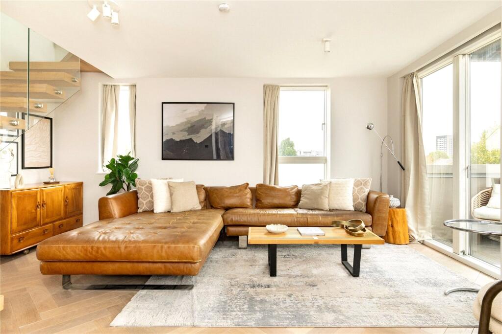 2 bed 1st Floor Flat for rent in London. From John D Wood & Co - Notting Hill