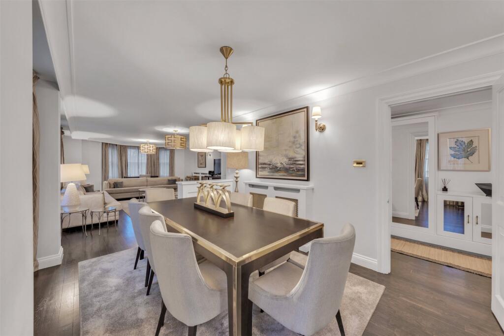 4 bed Mid Terraced House for rent in London. From John D Wood & Co - Notting Hill