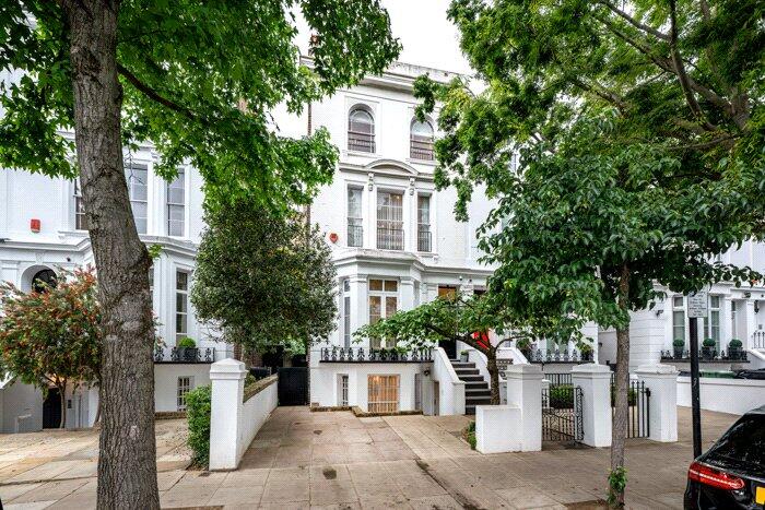 6 bed Detached for rent in London. From John D Wood & Co - Notting Hill