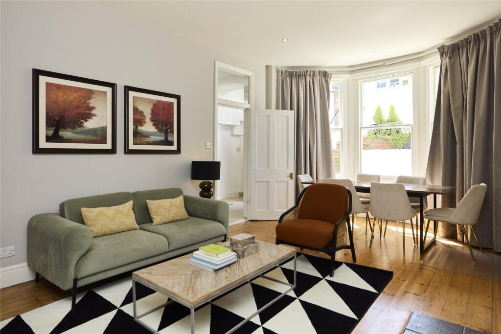 2 bed 1st Floor Flat for rent in London. From John D Wood & Co - Notting Hill