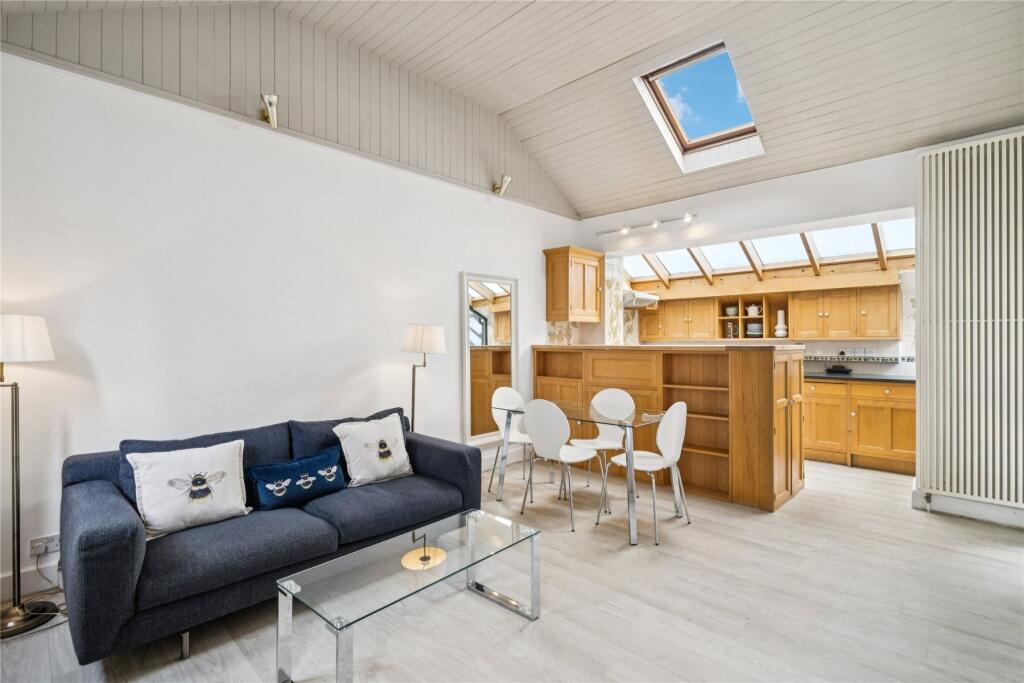 1 bed 1st Floor Flat for rent in London. From John D Wood & Co - Notting Hill