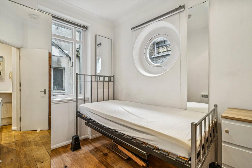 4 bed 1st Floor Flat for rent in Kensington. From John D Wood & Co - Notting Hill