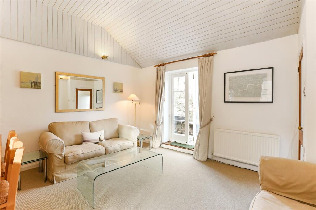 1 bed Mews for rent in London. From John D Wood & Co - Notting Hill
