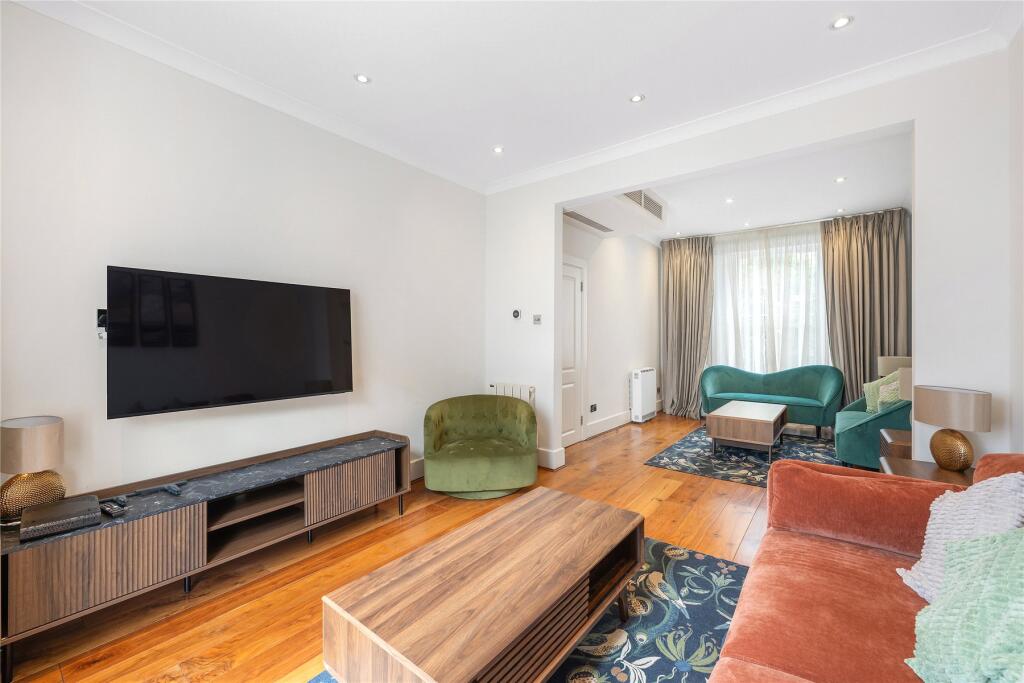 5 bed Mid Terraced House for rent in London. From John D Wood & Co - Notting Hill