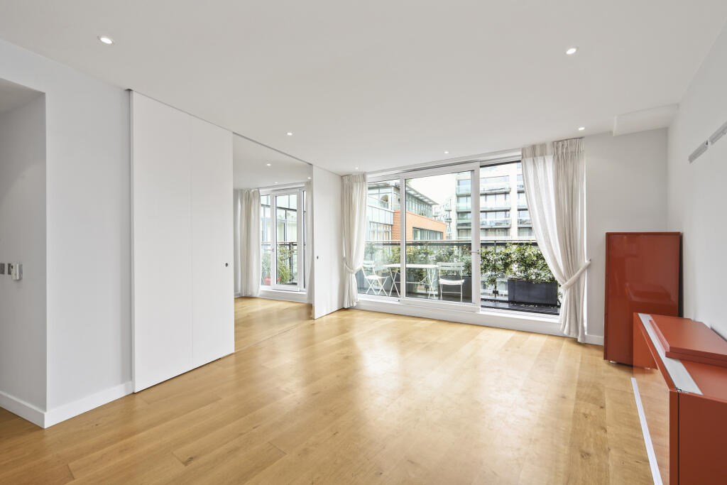 3 bed Apartment for rent in Chelsea. From John D Wood & Co - Sloane Square