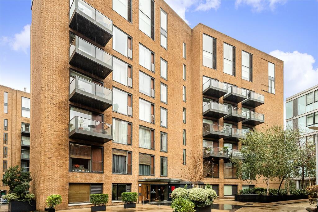 1 bed 1st Floor Flat for rent in London. From John D Wood & Co. Sales - Country House Department