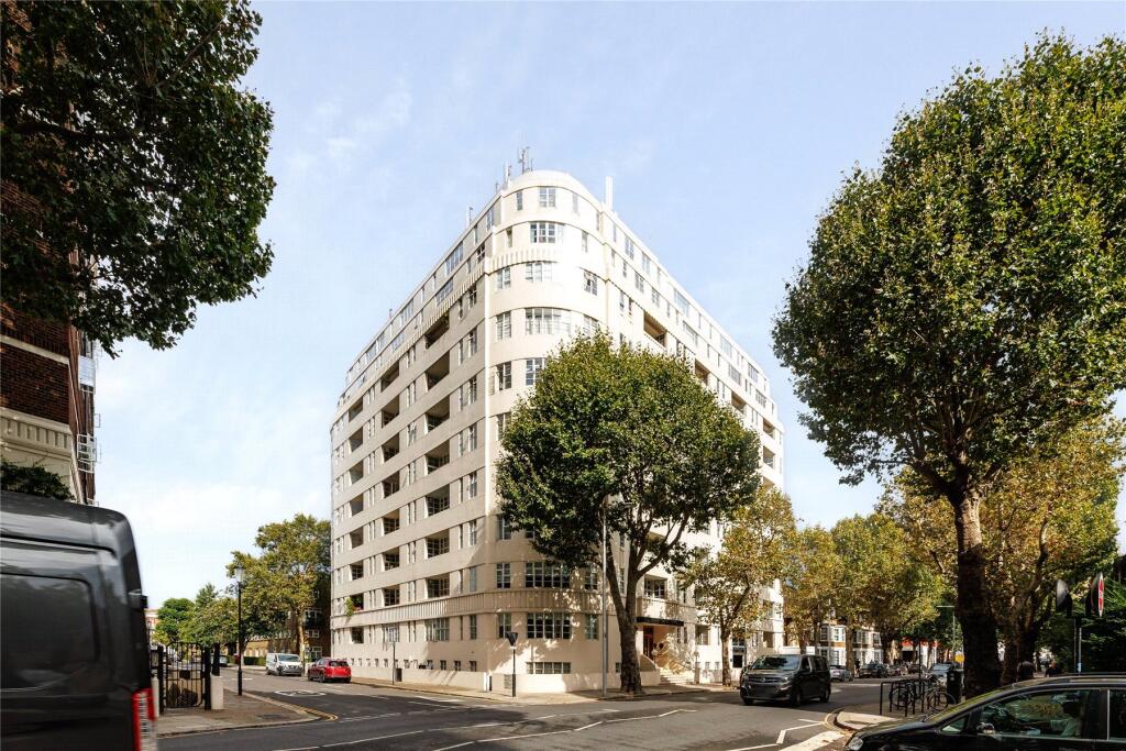 4 bed Studio for rent in London. From John D Wood & Co. Sales - Country House Department