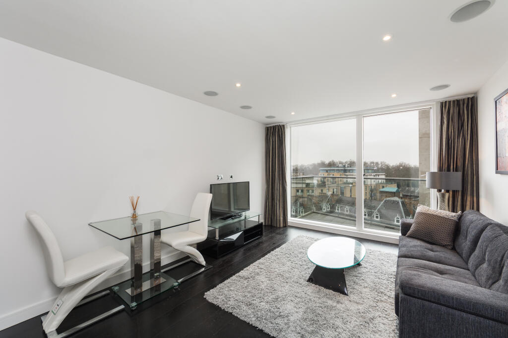 1 bed 1st Floor Flat for rent in Chelsea. From John D Wood & Co. Sales - Country House Department 1 bed 1st Floor Flat for rent in Chelsea. From John D Wood & Co. Sales - Country House Department