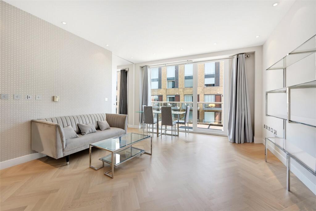 1 bed 1st Floor Flat for rent in London. From John D Wood & Co. Sales - Country House Department