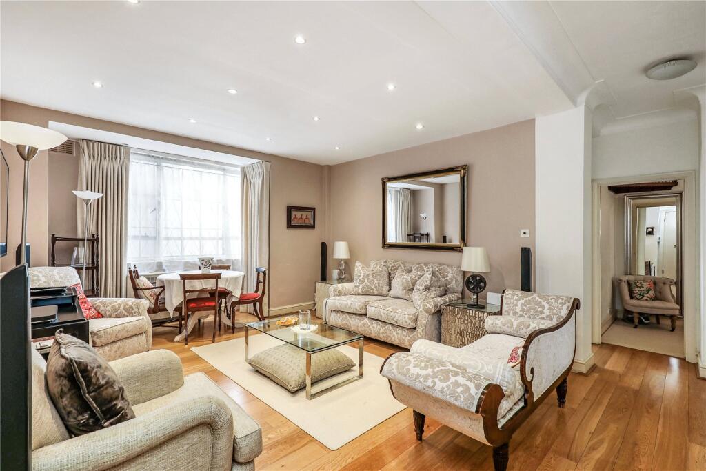 2 bed 1st Floor Flat for rent in London. From John D Wood & Co. Sales - Country House Department