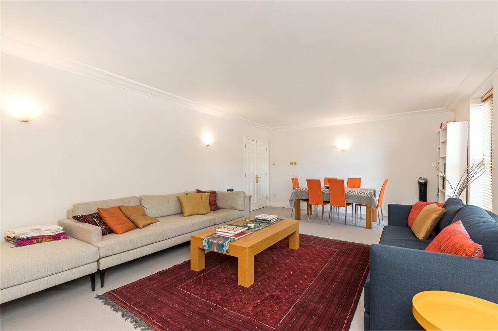 2 bed 1st Floor Flat for rent in London. From John D Wood & Co. Sales - Country House Department