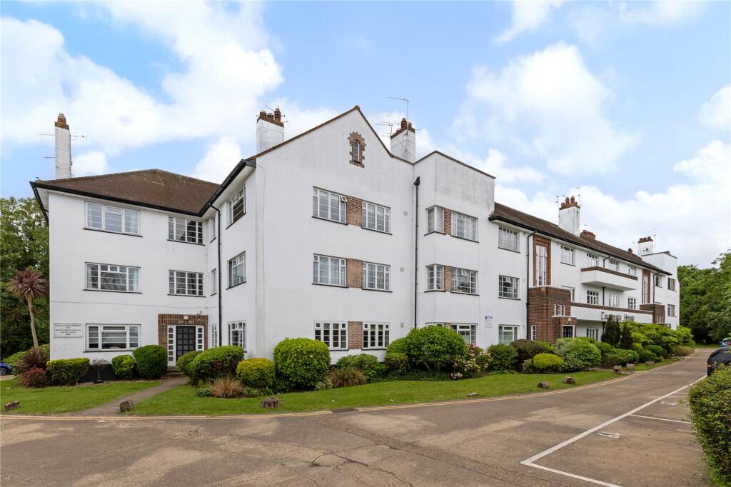 3 bed 1st Floor Flat for rent in Twickenham. From John D Wood & Co - St. Margarets