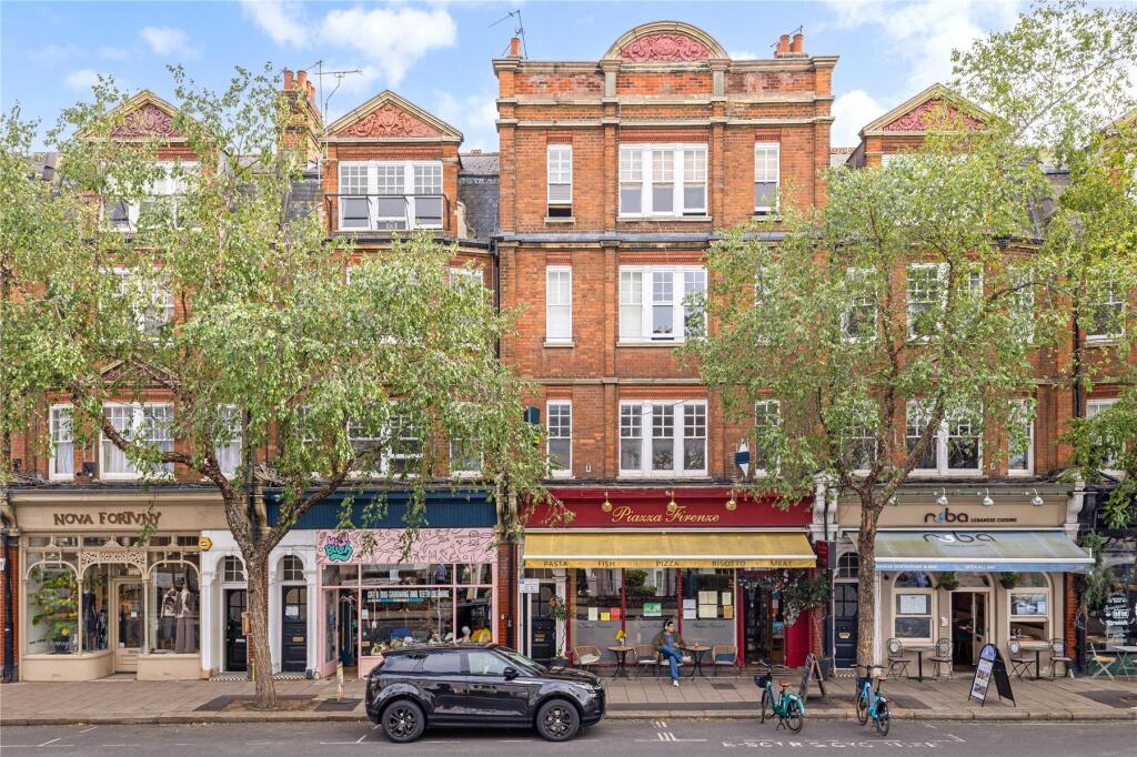 3 bed 1st Floor Flat for rent in Teddington. From John D Wood & Co - St. Margarets