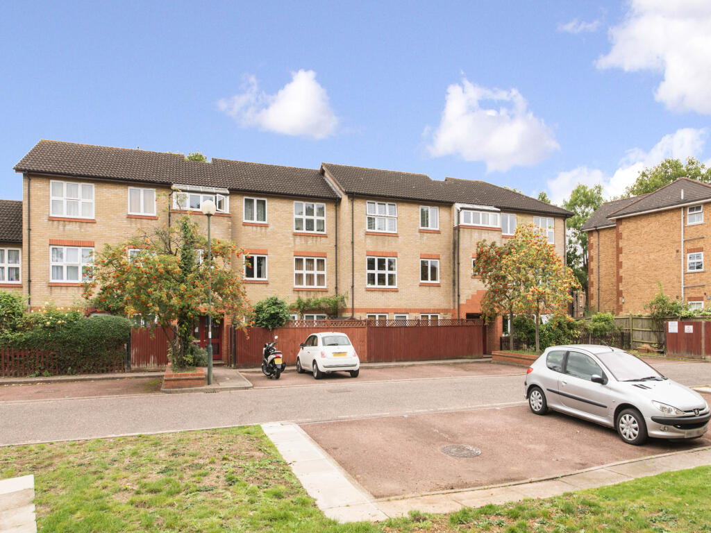 1 bed 1st Floor Flat for rent in Twickenham. From John D Wood & Co - St. Margarets