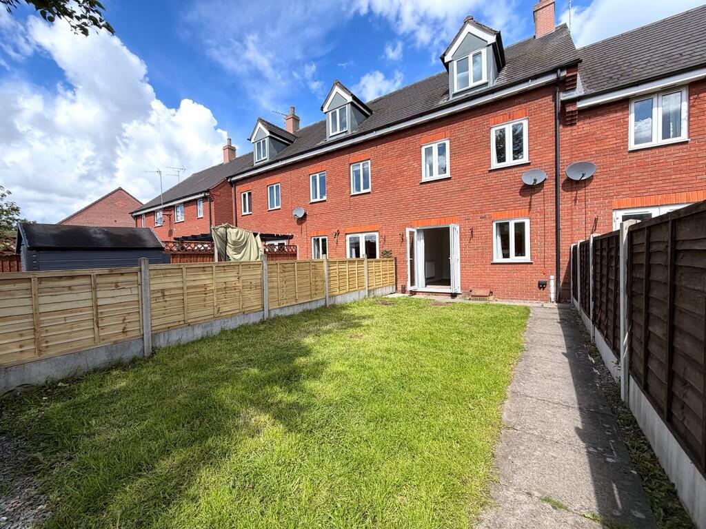 3 bed Mid Terraced House for rent in Uttoxeter. From John German - Uttoxeter