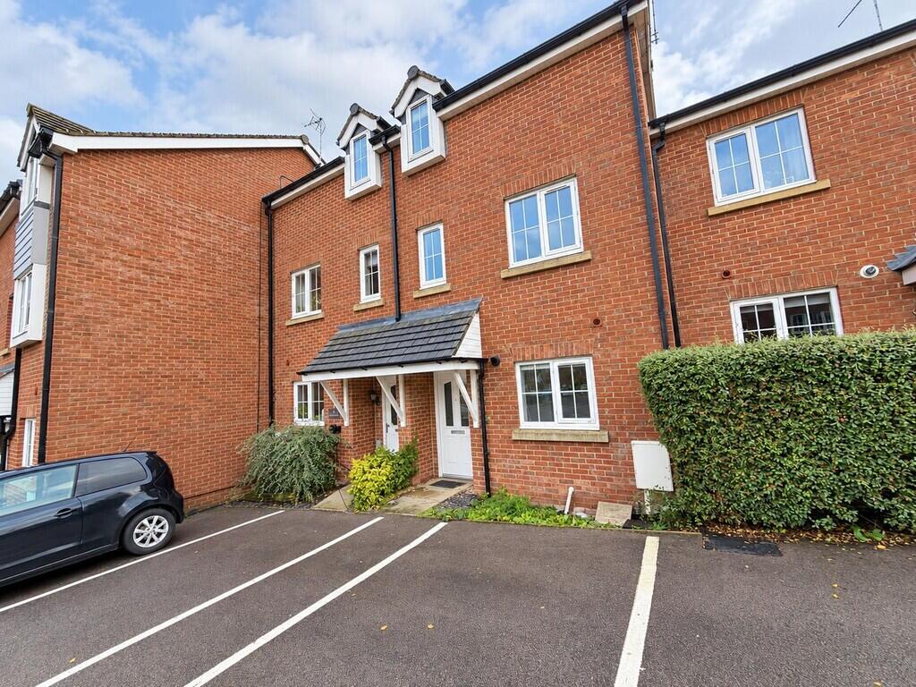 4 bed Town House for rent in Uttoxeter. From John German - Uttoxeter 4 bed Town House for rent in Uttoxeter. From John German - Uttoxeter
