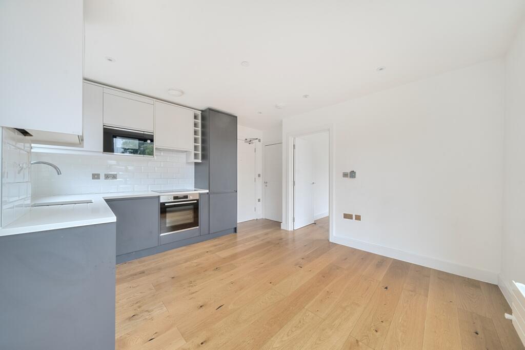 1 bed 1st Floor Flat for rent in Deptford. From John Payne - Greenwich