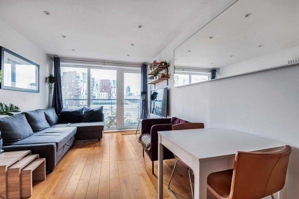 1 bed 1st Floor Flat for rent in Greenwich. From John Payne - Greenwich