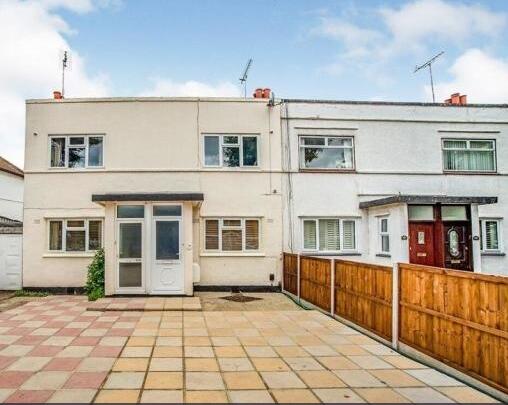 2 bed 1st Floor Flat for rent in Greenwich. From John Payne - East Greenwich