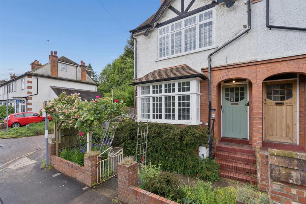 3 bed Semi Detached for rent in Chorleywood. From John Roberts and Co