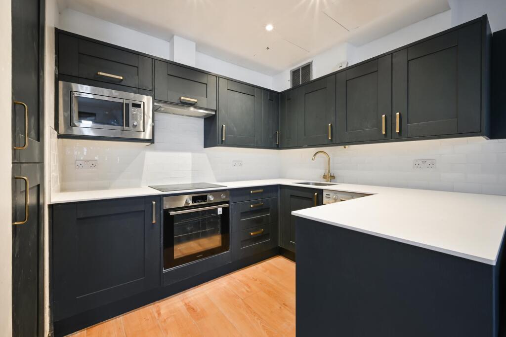 1 bed 1st Floor Flat for rent in London. From JOHNS&CO - Nine Elms