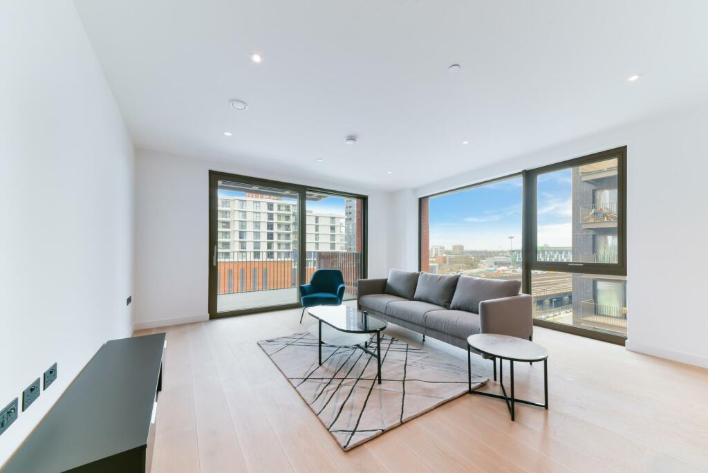 3 bed Apartment for rent in Battersea. From JOHNS&CO - Nine Elms