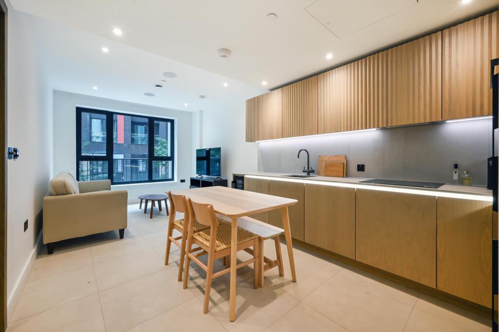 1 bed 1st Floor Flat for rent in Battersea. From JOHNS&CO - Nine Elms 1 bed 1st Floor Flat for rent in Battersea. From JOHNS&CO - Nine Elms