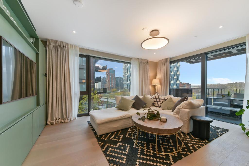 2 bed 1st Floor Flat for rent in Battersea. From JOHNS&CO - Nine Elms 2 bed 1st Floor Flat for rent in Battersea. From JOHNS&CO - Nine Elms