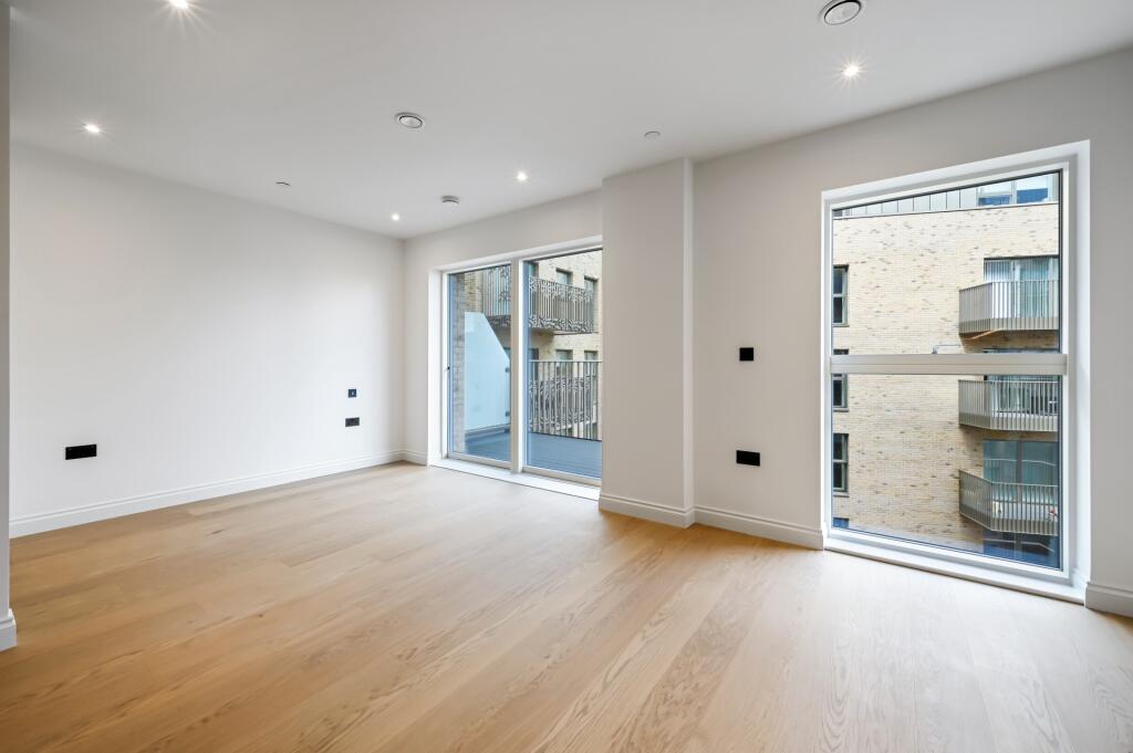 4 bed 1st Floor Flat for rent in London. From JOHNS&CO - Nine Elms 4 bed 1st Floor Flat for rent in London. From JOHNS&CO - Nine Elms