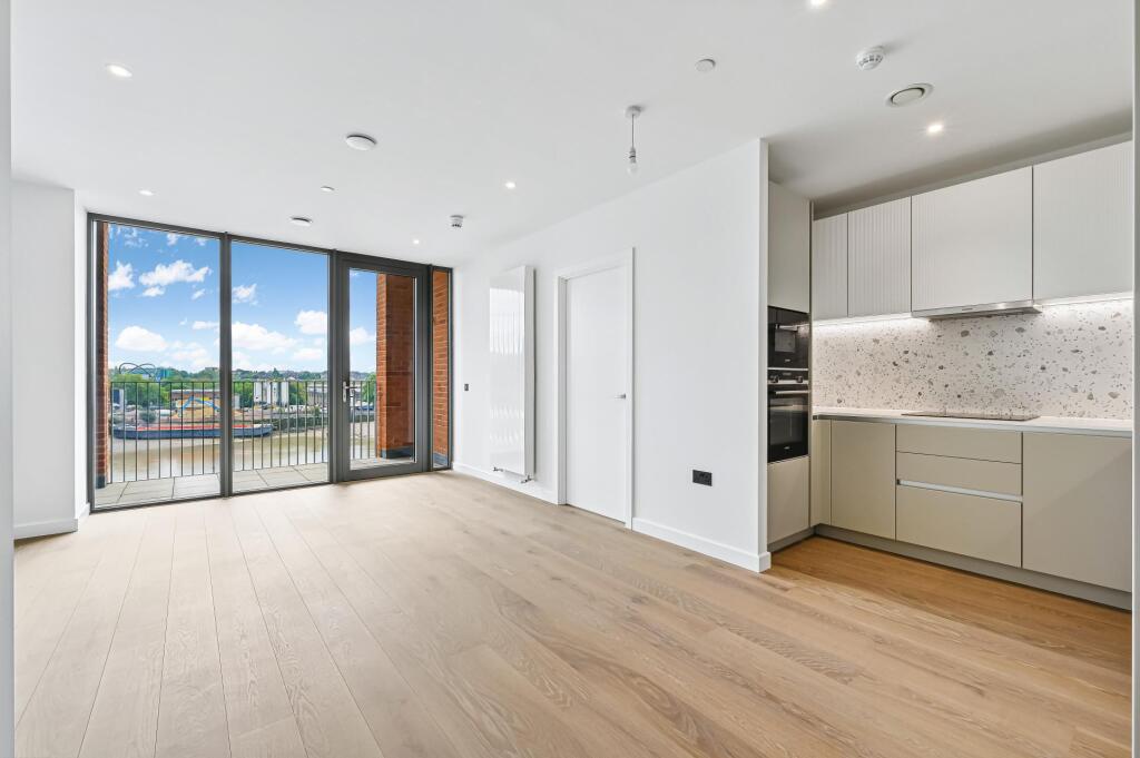 2 bed Apartment for rent in Fulham. From JOHNS&CO - Nine Elms 2 bed Apartment for rent in Fulham. From JOHNS&CO - Nine Elms