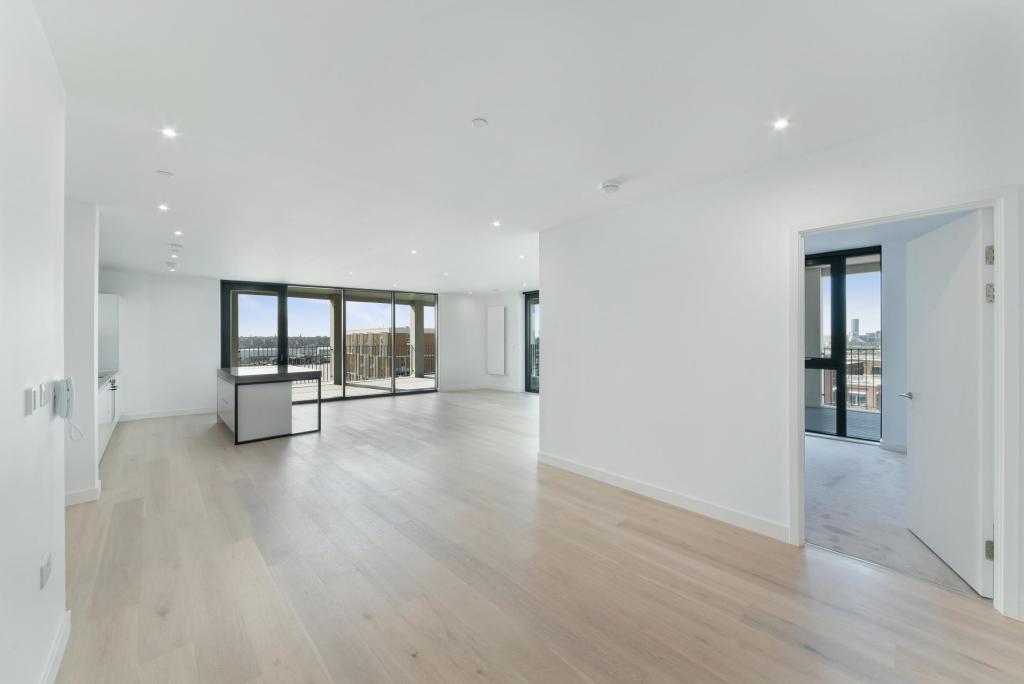 3 bed Apartment for rent in London. From Johns & Co - Royal Wharf