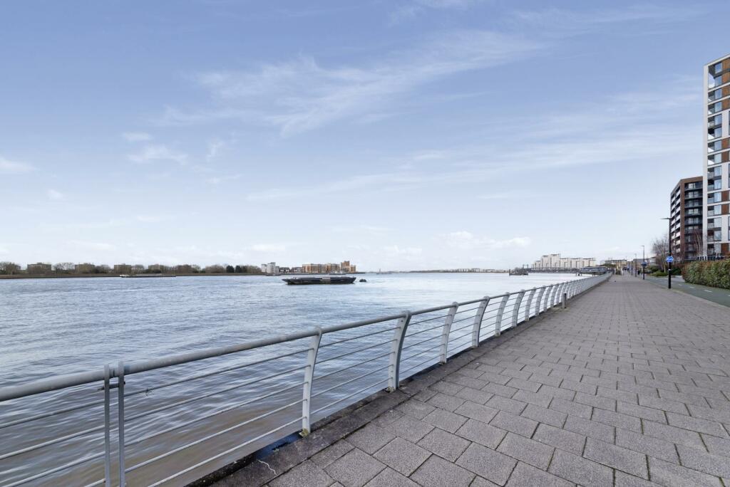 1 bed Apartment for rent in . From Johns & Co - Royal Wharf
