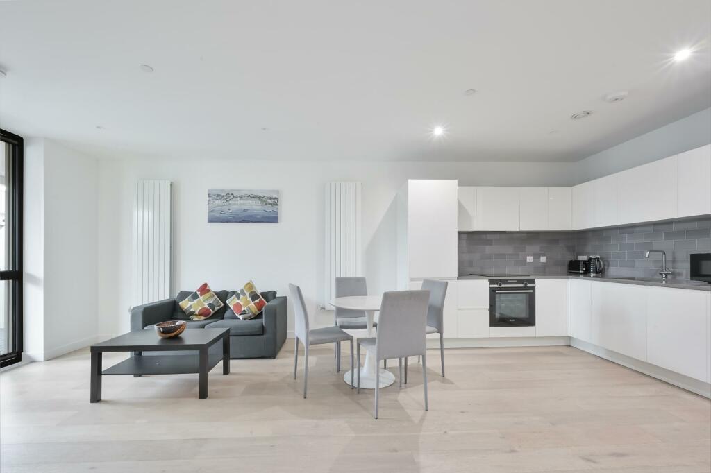 1 bed Apartment for rent in London. From Johns & Co - Royal Wharf