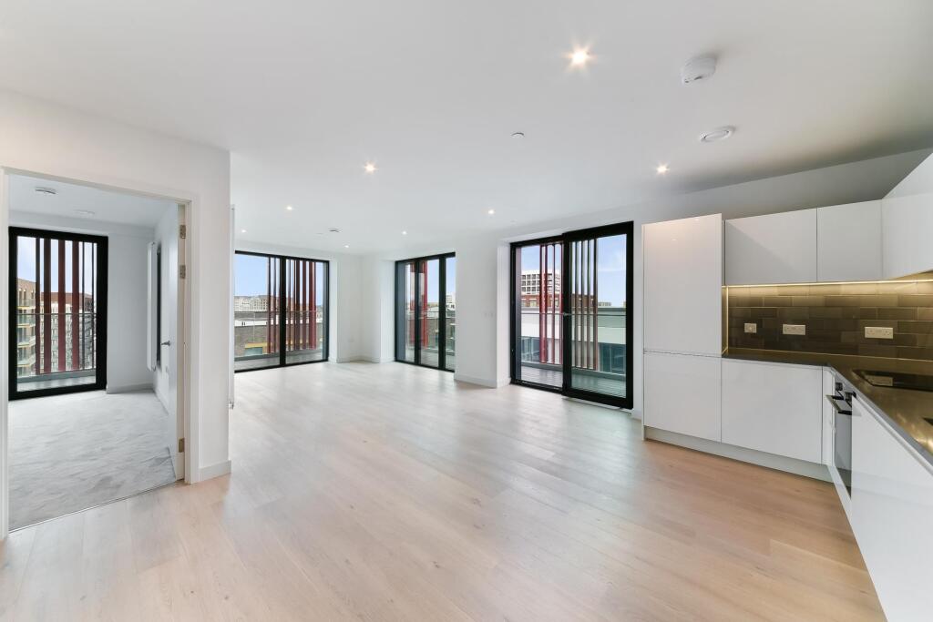 2 bed Apartment for rent in London. From JOHNS&CO - Royal Wharf