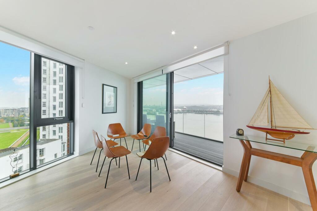 3 bed Apartment for rent in London. From JOHNS&CO - Royal Wharf