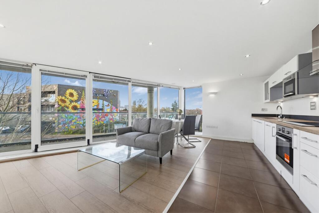 2 bed Apartment for rent in London. From JOHNS&CO - Royal Wharf