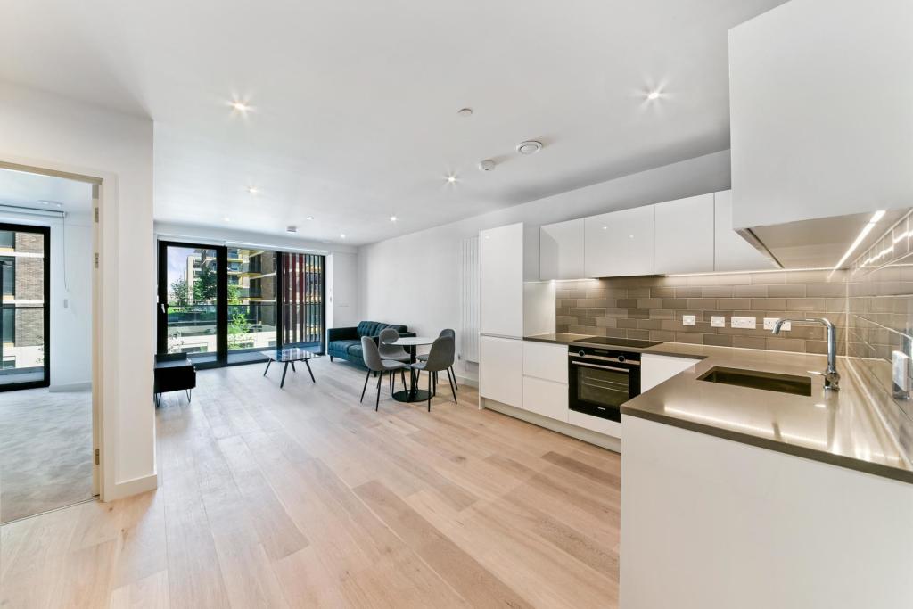 1 bed Apartment for rent in London. From JOHNS&CO - Royal Wharf