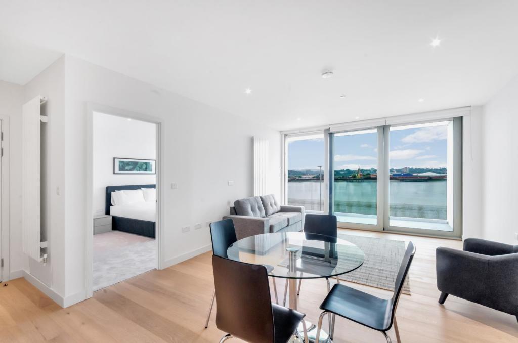 1 bed Apartment for rent in London. From JOHNS&CO - Royal Wharf