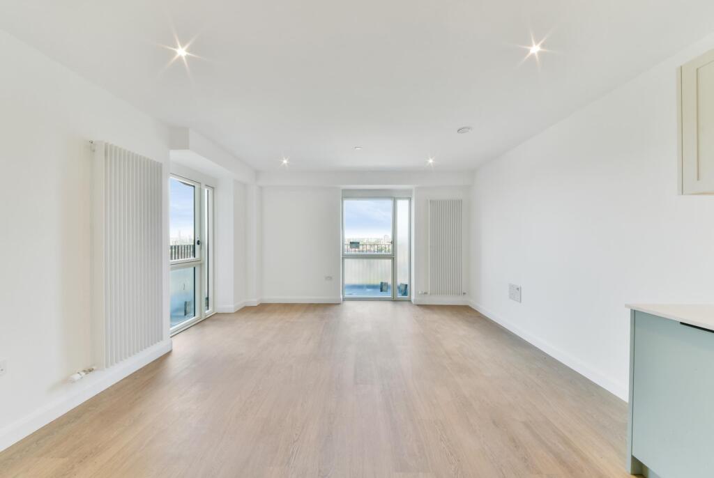 1 bed Apartment for rent in West Ham. From JOHNS&CO - Royal Wharf
