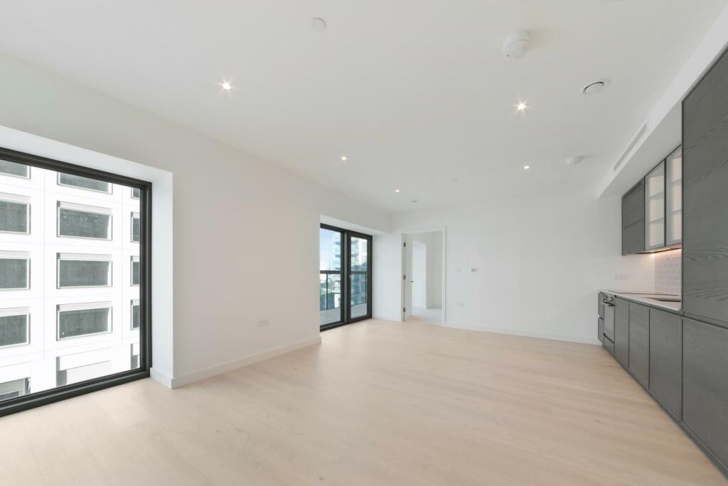 1 bed Apartment for rent in . From JOHNS&CO - Royal Wharf