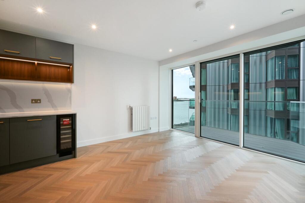 1 bed Apartment for rent in London. From JOHNS&CO - Royal Wharf