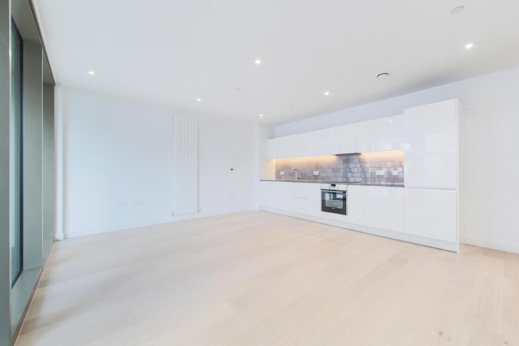 2 bed Apartment for rent in Woolwich. From JOHNS&CO - Royal Wharf 2 bed Apartment for rent in Woolwich. From JOHNS&CO - Royal Wharf