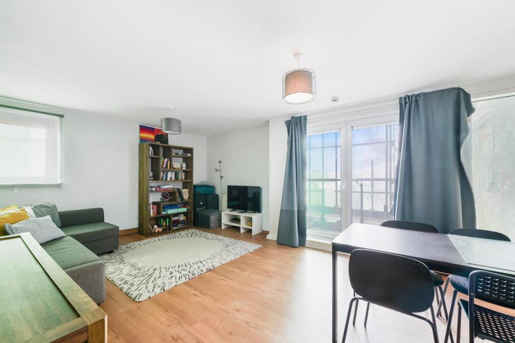 2 bed Apartment for rent in Woolwich. From JOHNS&CO - Royal Wharf