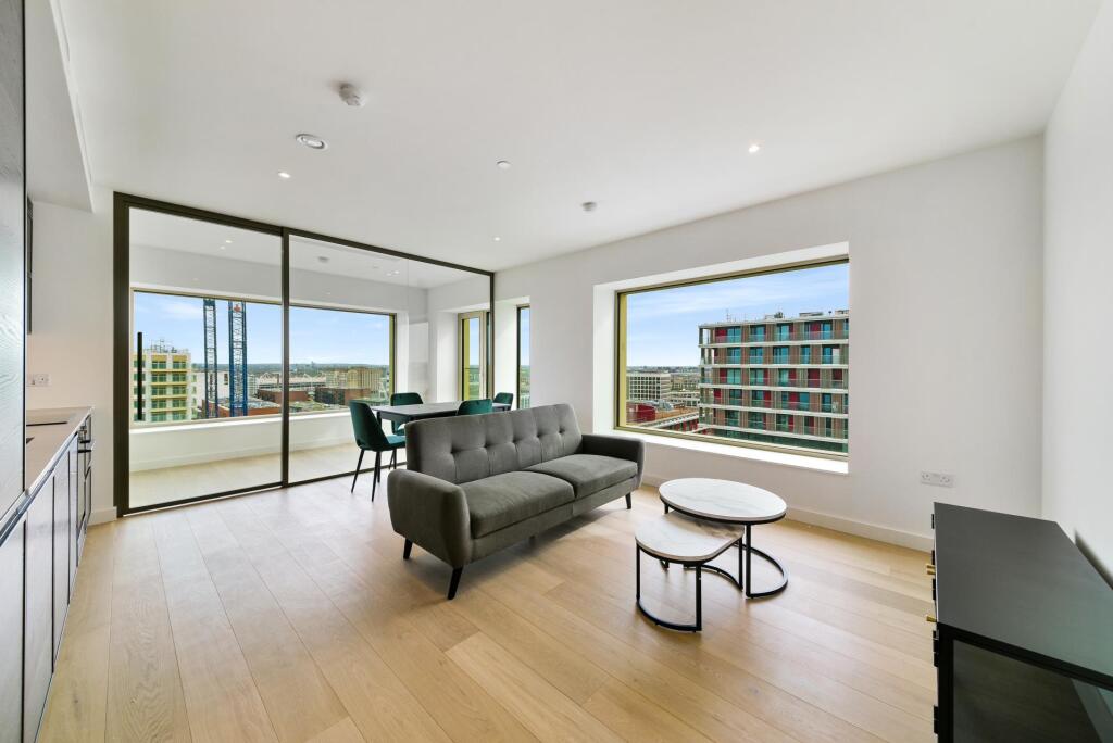 2 bed Apartment for rent in London. From JOHNS&CO - Royal Wharf