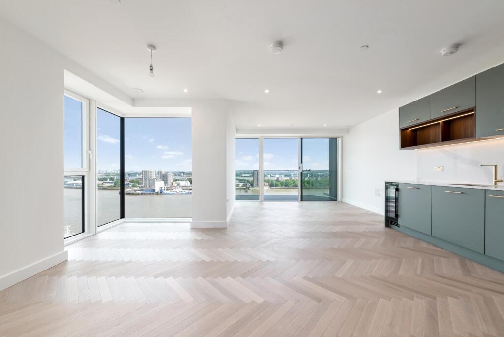 3 bed Apartment for rent in . From JOHNS&CO - Royal Wharf