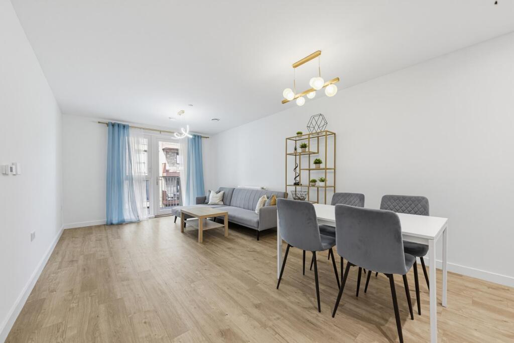 1 bed Apartment for rent in Woolwich. From JOHNS&CO - Royal Wharf
