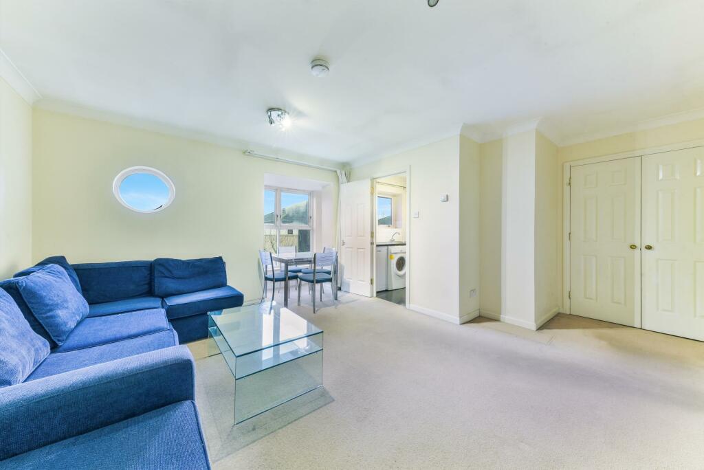 2 bed Apartment for rent in Poplar. From JOHNS&CO - Royal Wharf