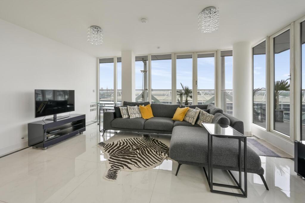 2 bed Apartment for rent in Woolwich. From JOHNS&CO - Royal Wharf