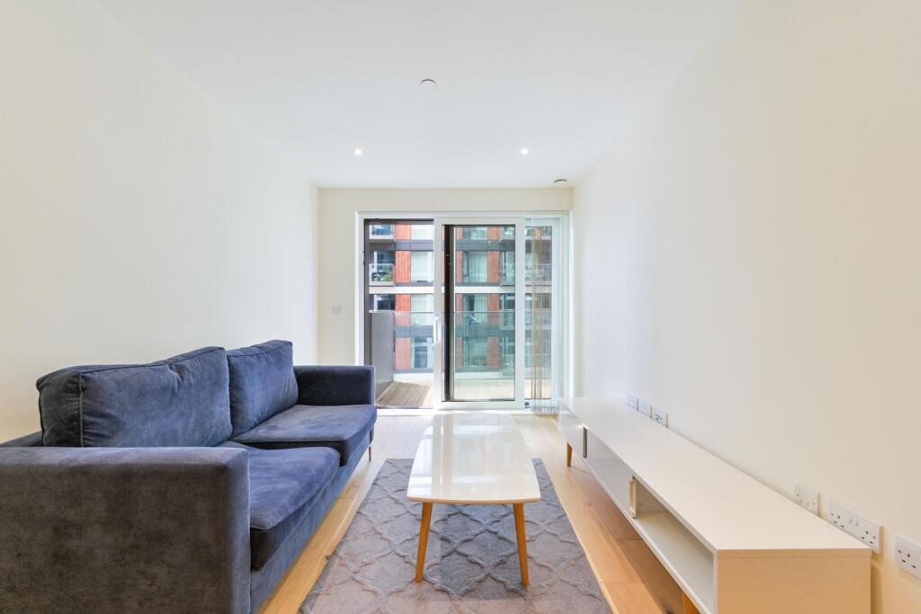 2 bed Apartment for rent in Woolwich. From JOHNS&CO - Royal Wharf