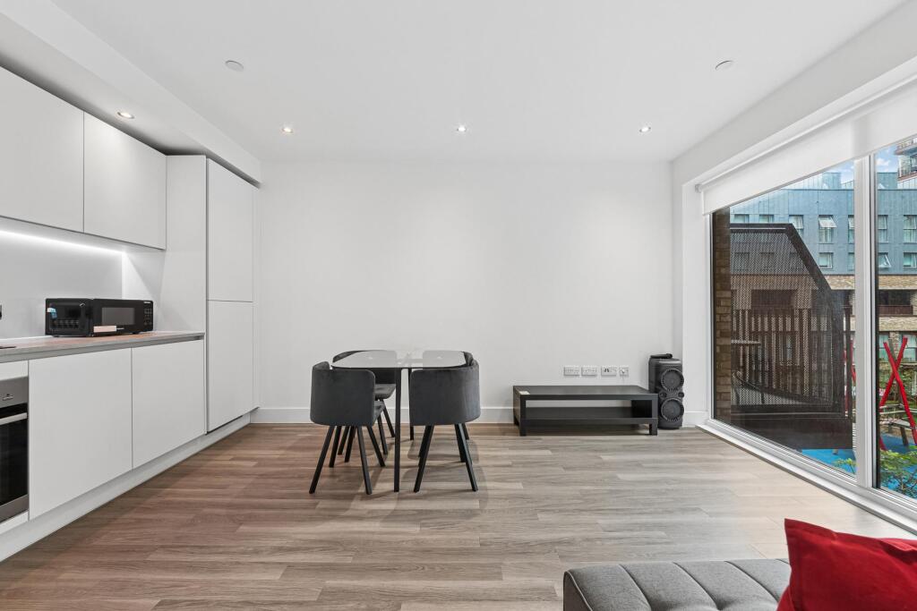 1 bed Apartment for rent in Woolwich. From JOHNS&CO - Royal Wharf